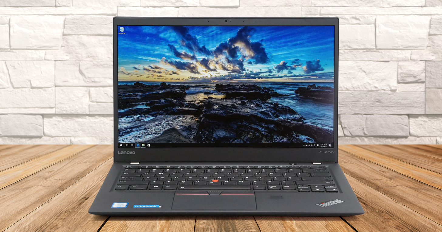 輕薄、強悍、經典的高階商用筆電代名詞：第五代 Lenovo ThinkPad X1 Carbon 開箱與深度評測！