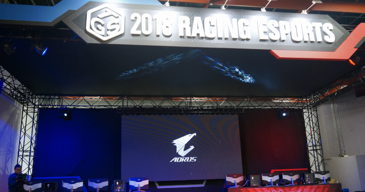 2018台北國際電玩展的幕後英雄，《賽車計劃2》的賽車模擬器原來是GIGABYTE提供