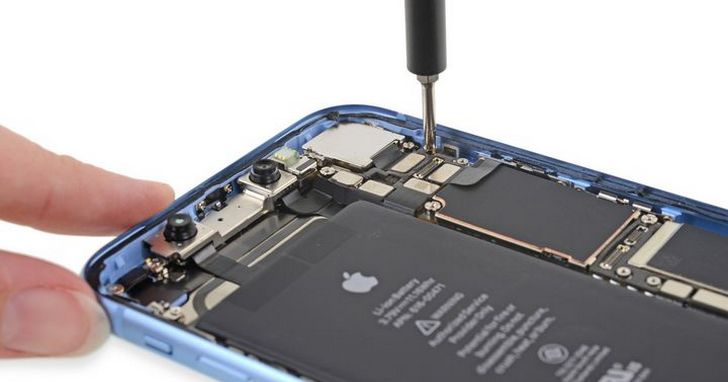 iFixit 拆了 iPhone XR ，說我們終於找到了消失的那台 iPhone 9