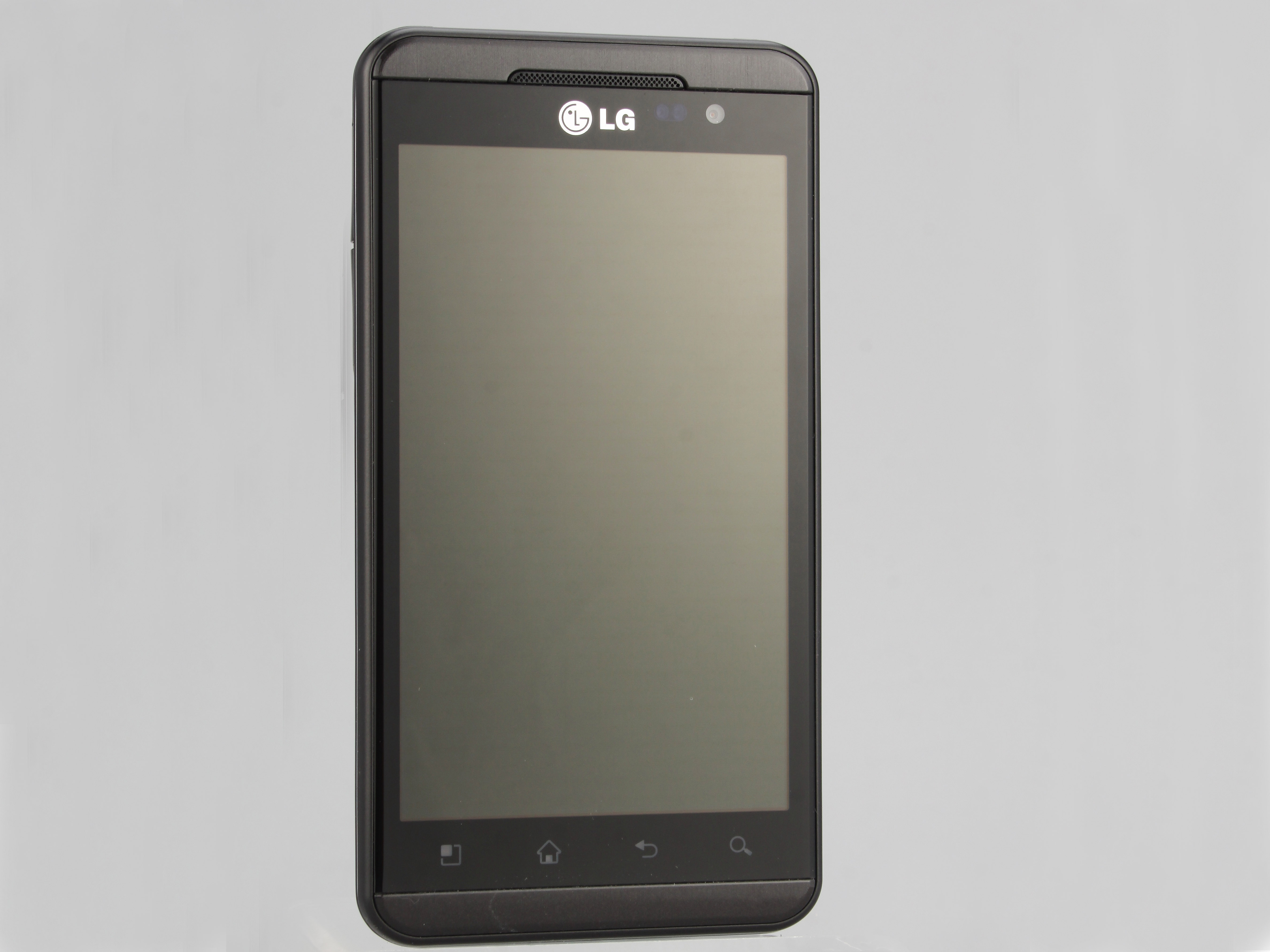 3D 手機首發！LG Optimus 3D 第一手測試