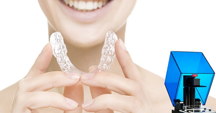 台灣3D列印假牙技術前進澳洲，展示全口假牙快速列印技術、可將牙齦與假牙模型緊密吻合