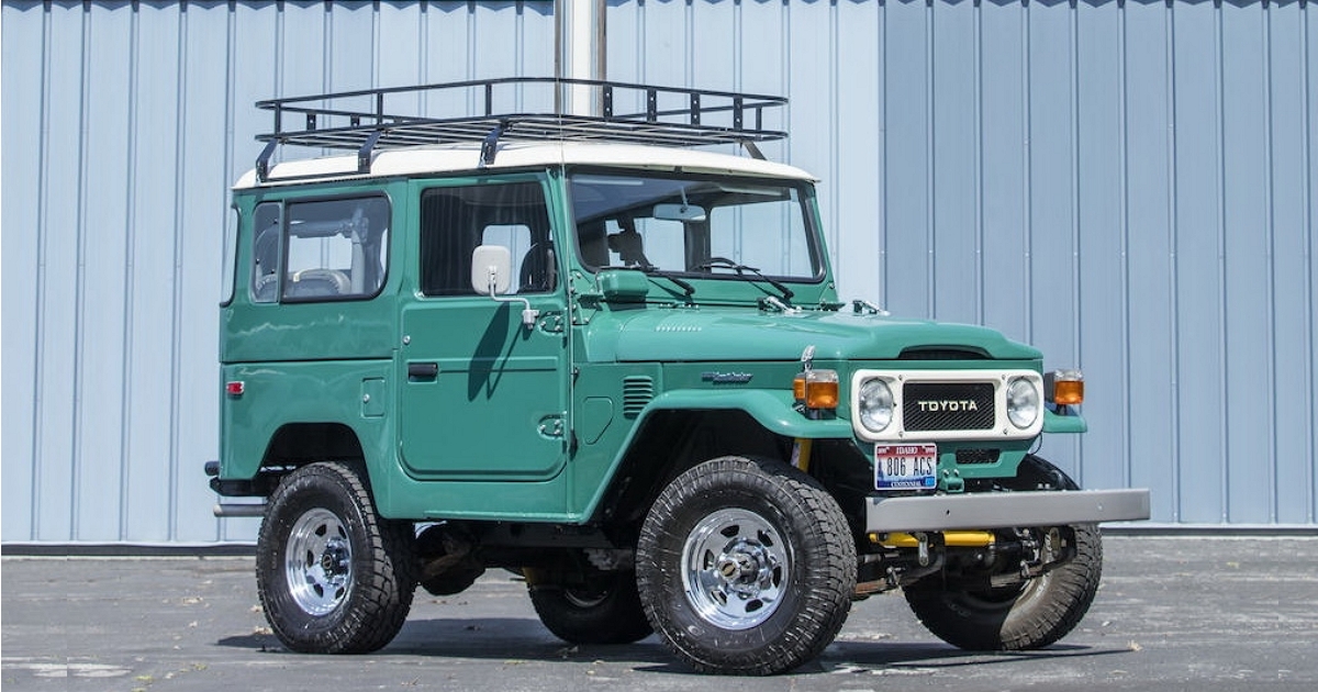 湯姆漢克拍賣愛車,經典90年代TOYOTA Land Cruiser越野車