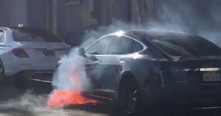 電動車Chevrolet Bolt 深陷電池自燃問題，停車場點名不得進入