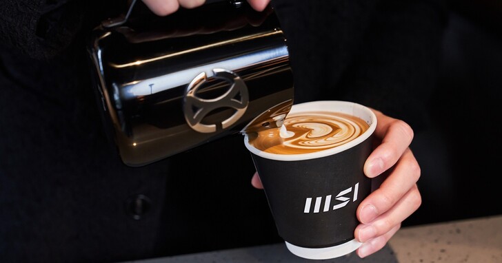 MSI微星科技與精品咖啡品牌CHLIV聯名打造「潮流純黑咖啡bar」快閃活動！