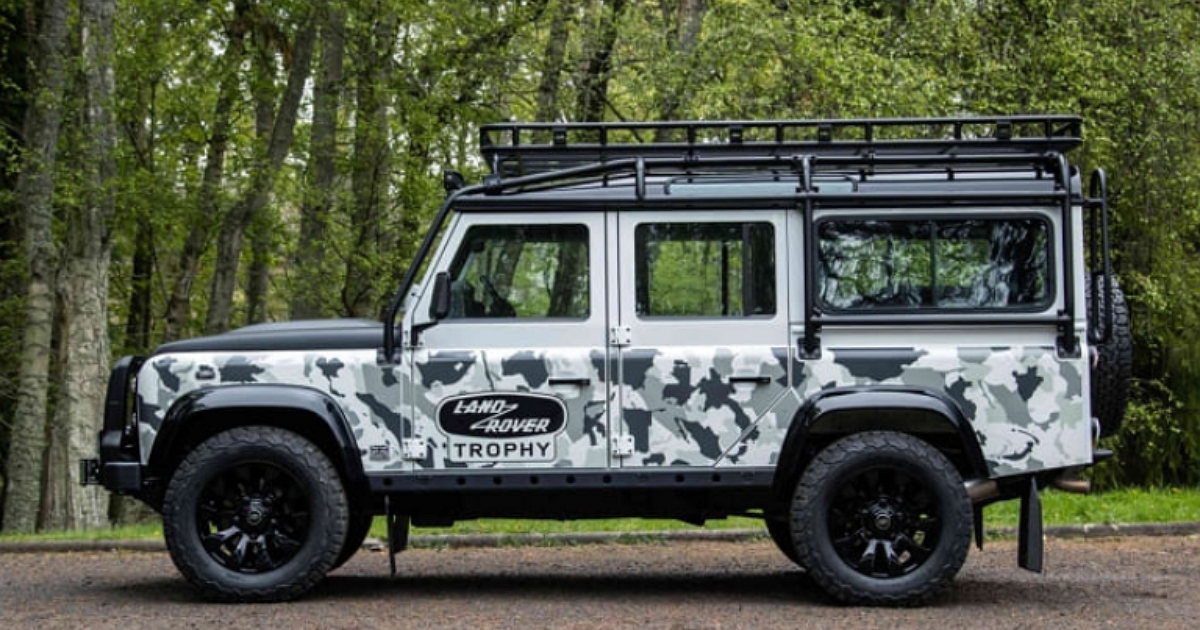 LAND ROVER 向經典致敬!推出限量版 CLASSIC DEFENDER V8 TROPHY II