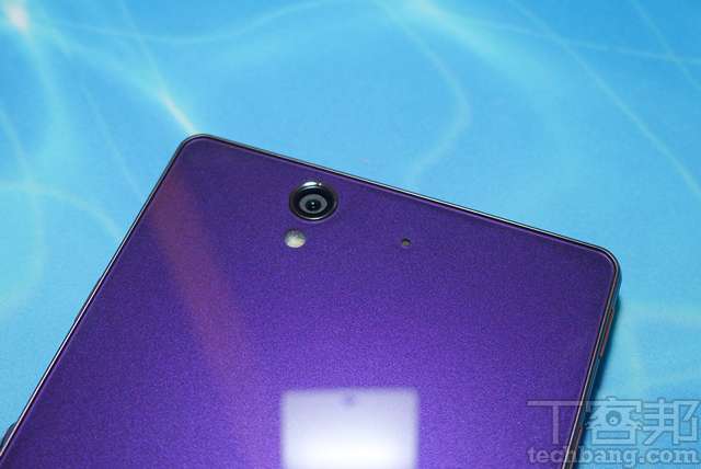 Sony Xperia Z、ZL 5吋 1080p 旗艦機在台亮相，小編一手試玩