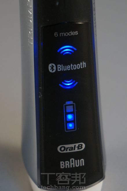 Oral-B P7000 智慧牙刷：每分鐘震動48,000次，智慧連結行動裝置App