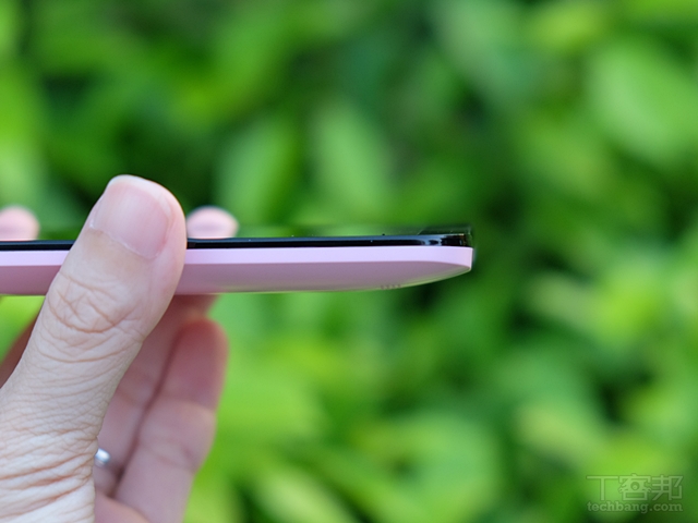 就是主打自拍，華碩 ZenFone Selfie 自拍機實測拍一拍