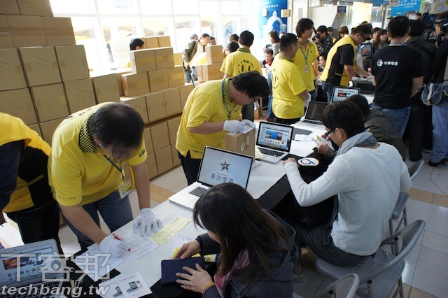 一萬六千五起跳，燦坤 iPad 開賣實況