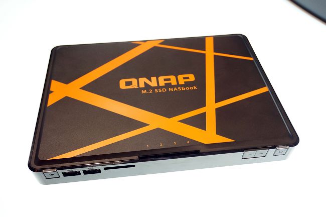 2016春電展：QNAP NAS持續創新，再推商務專用NASbook，多款Toshiba硬碟搭配促銷