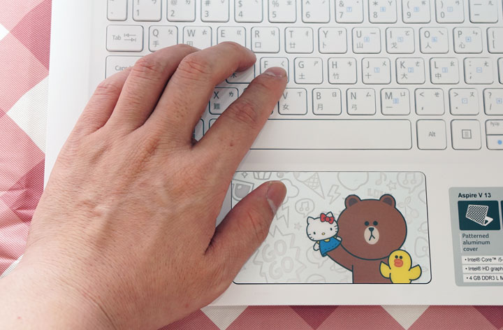 筆電也可以很萌！Acer Aspire V13「HELLO KITTY X LINE FRIENDS」限量 