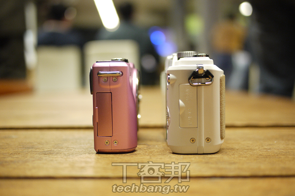 M4/3 兩強對決，OLYMPUS E-PL2 vs. PANASONIC GF2 