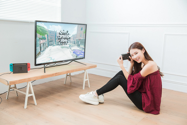 4K HDR 超高解析,流光溢彩美麗視界,Philips 液晶顯示器 436M6VBRAB 亮眼登場