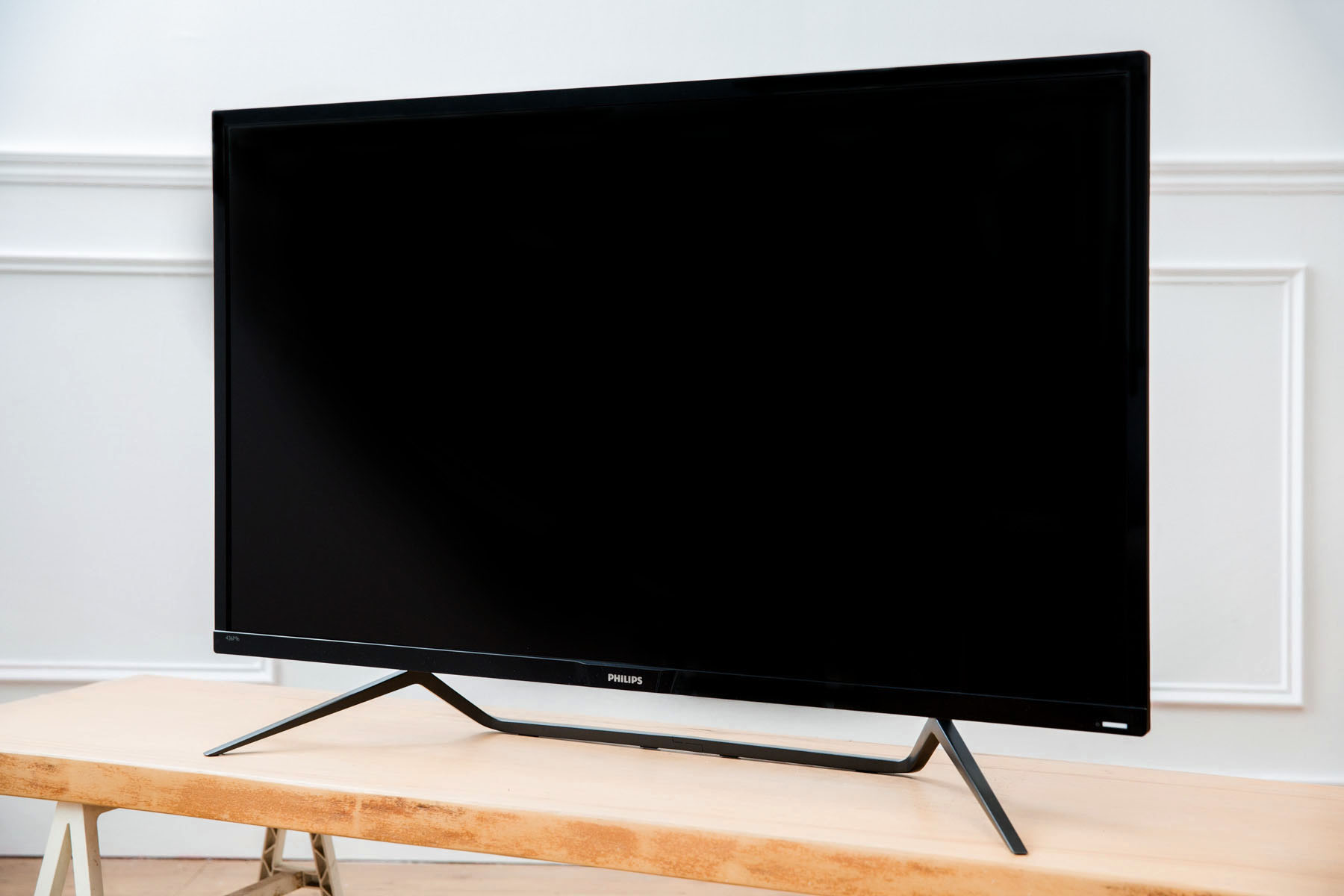 4K HDR 超高解析,流光溢彩美麗視界,Philips 液晶顯示器 436M6VBRAB 亮眼登場