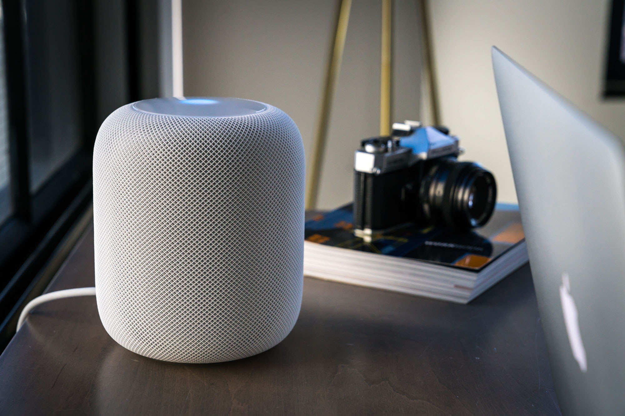 Умная колонка за голосование. Колонка Apple HOMEPOD. Умная колонка Apple HOMEPOD Mini. Apple HOMEPOD динамик. Apple HOMEPOD Mini Space Gray.