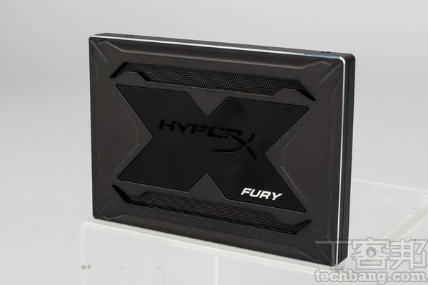 電腦升級SSD必備知- 搞懂規格再出手,提昇效能不必愁