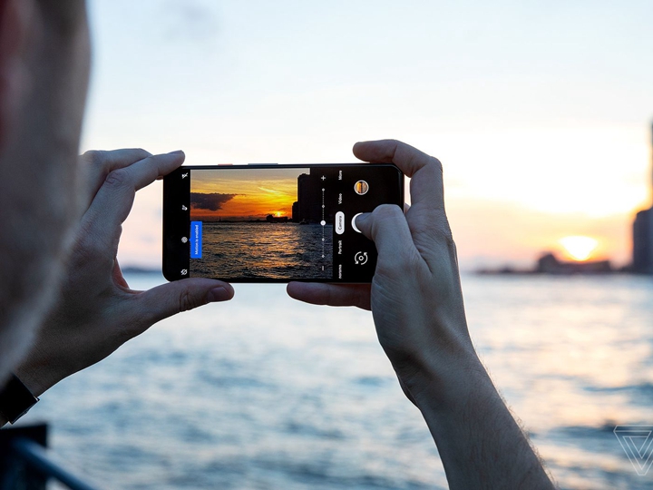 即使是在运算摄影的早期阶段,围绕机器学习而设计的手机镜头也能带来
