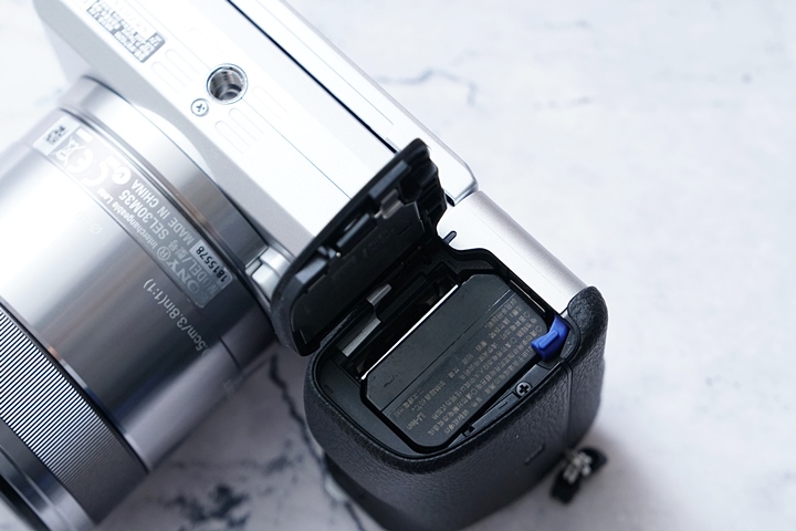 攝錄輕旗艦 Sony A6400 隨身相機動手玩