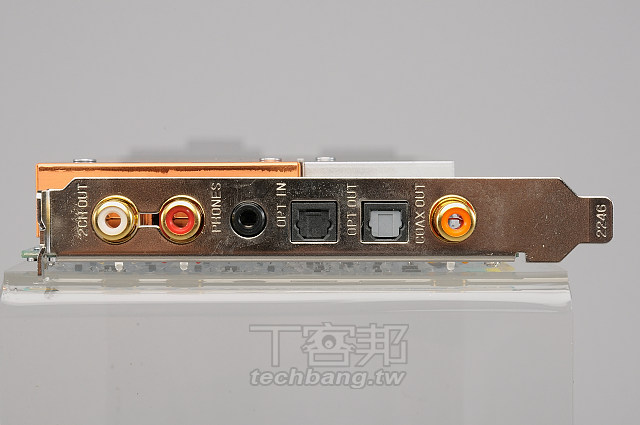 全方位旗艦音效卡，Onkyo SE-300PCIE | T客邦