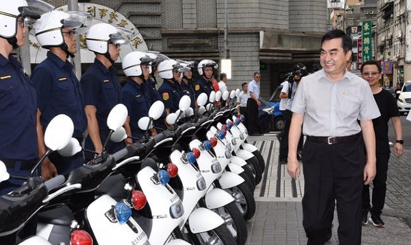 台北市政府警察局在今年八月底，與Gogoro睿能創意舉辦了交車儀式，正式宣布404輛全新Gogoro 2警車版投入營運。