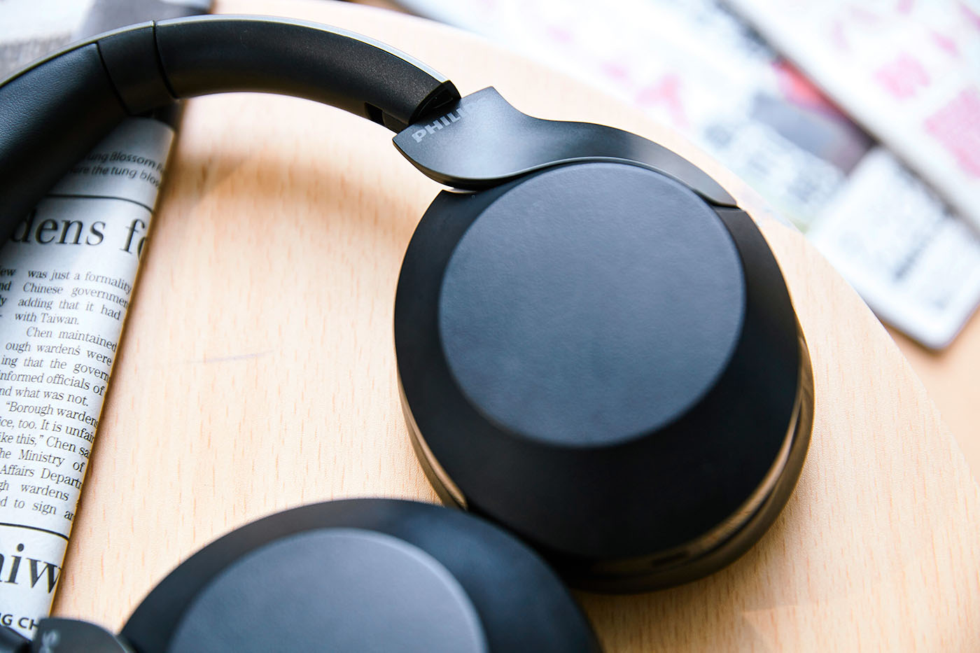 搭載Android TV 9.0系統，支援語音搜尋，ISF畫質表現，Philips 55PUH7374 大型液晶顯示器