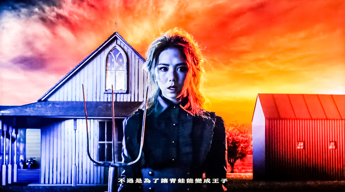 PHILIPS 7374系列，真Android TV語音聲控，55PUH7374同場加映飛利浦主動降噪耳機TAPH805