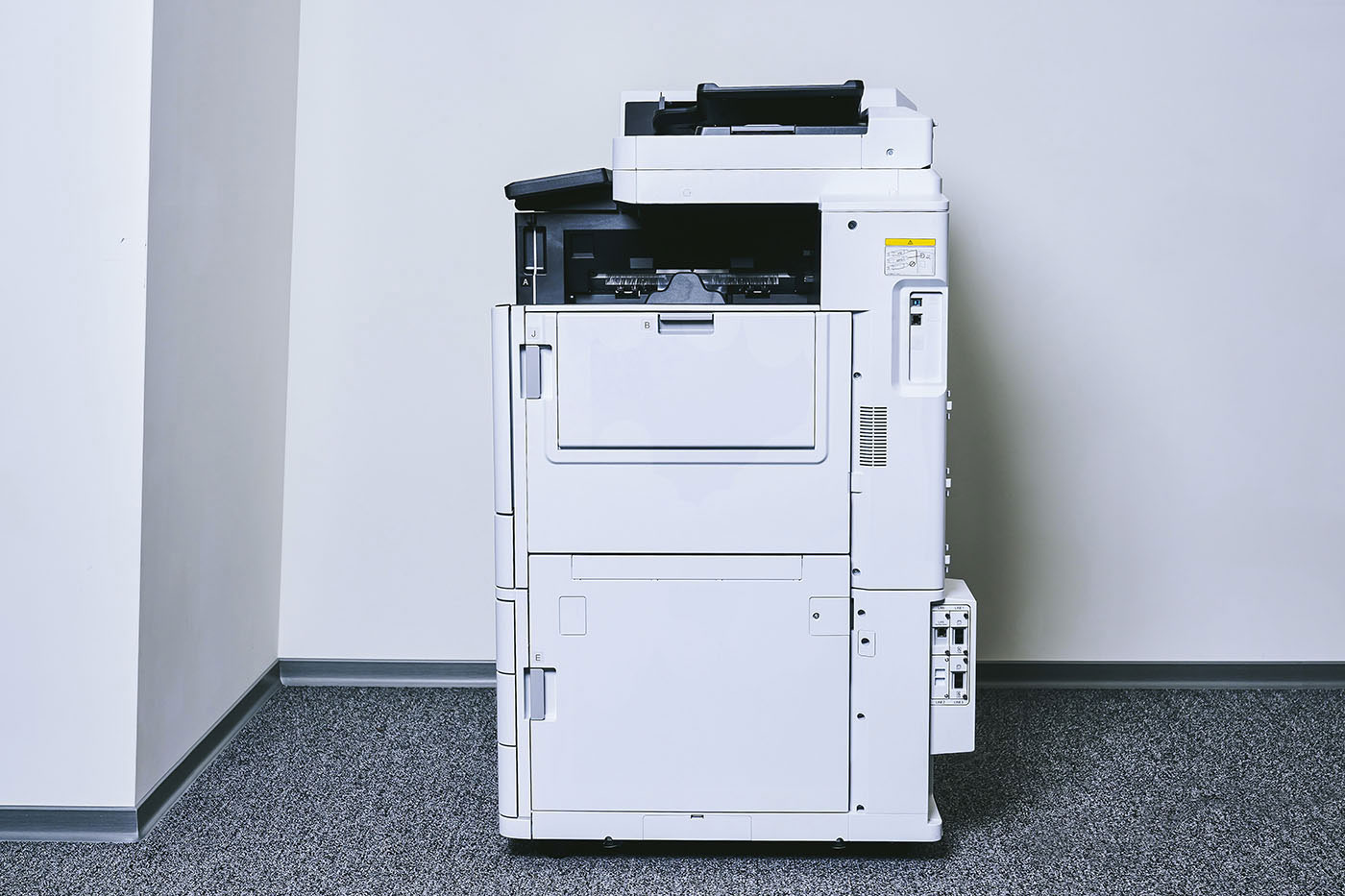 高效生產力，綠能更環保：EPSON 免加熱極速影印機 WF-C21000 一手實測報告！