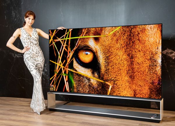 透過大尺寸的電視螢幕，才能完整發揮8K解析度的細膩畫質（圖為LG Signature Z1）