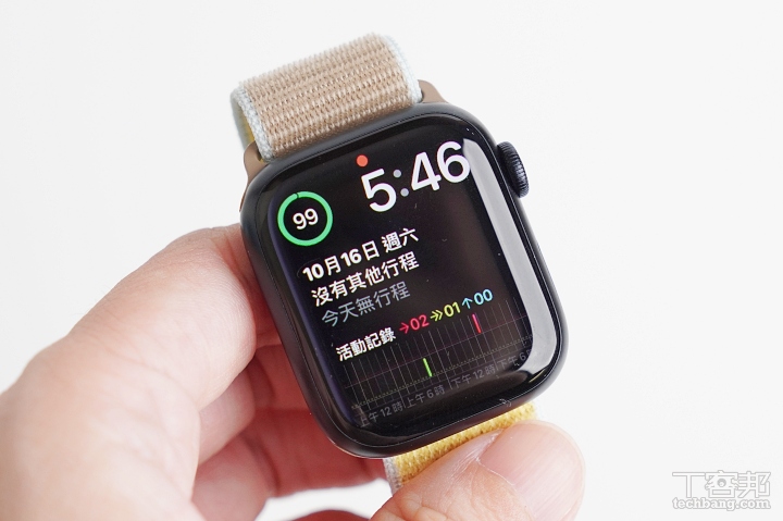 Apple Watch S7 開箱評測：螢幕放大更明亮、QWERTY 鍵盤操作更方便