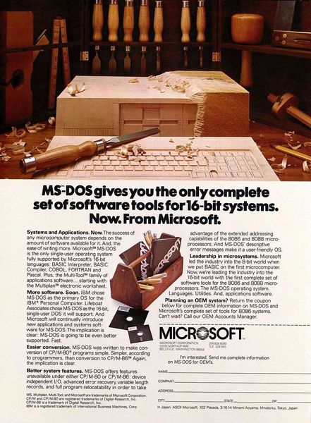 MS-DOS 的彩頁廣告圖片來源：微軟 