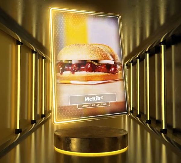 連鎖速食龍麥當勞也曾推出過「McRib」限量版 NFT，在品牌本身就有足夠行銷能力與聲望狀況下，這類 NFT 的價值自然會被炒得比較高。