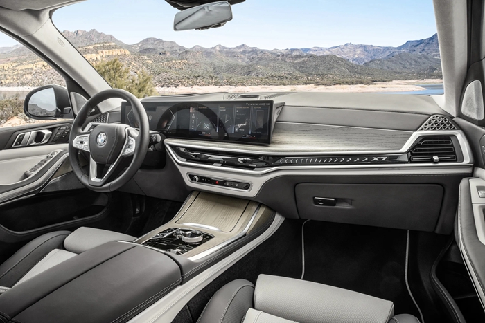 2023款BMW X7發佈，旗下首款採用分體式大燈的量產車型