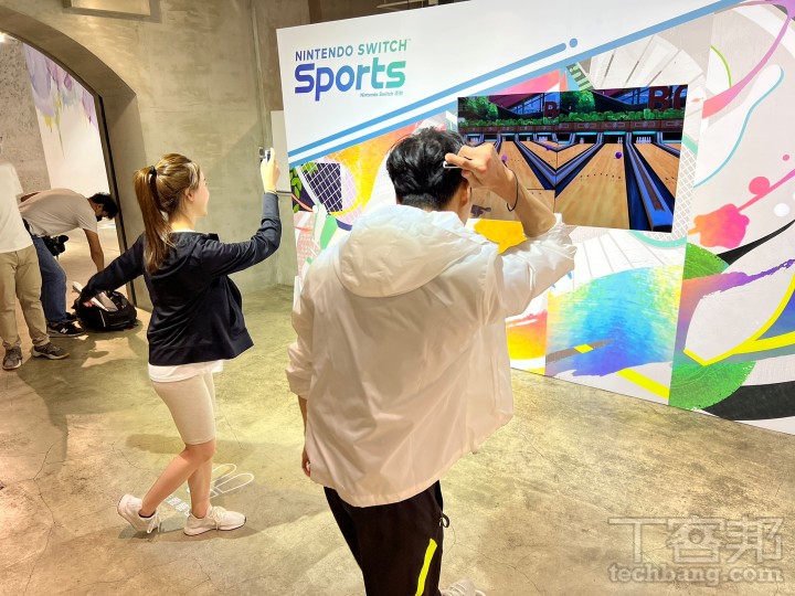 Nintendo Switch Sports officially launched, somatosensory sports make it easy for adults and children to use