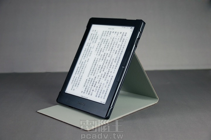 時隔4年，Readmoo 推出第二代7.8吋電書閱讀器mooInk Plus 2，本月底發貨