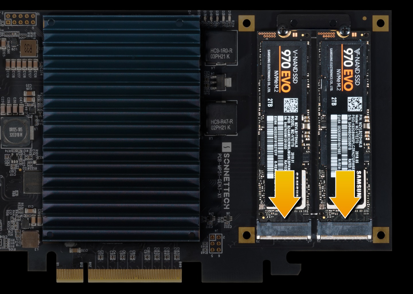 2組M.2固態硬碟還能以RAID 0模式運作，讓最高取速度提高到6,600 MB/s。