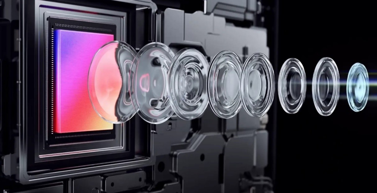 vivo X90 Pro主鏡載一吋的大尺寸感光元件，最大優勢就是能夠吸收到更多的光線，在夜拍人像時可以獲得細節更豐富、背景畫面更純淨的影像畫質。