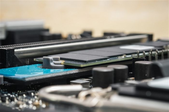 SSD性能狂飆追趕DDR5記憶體，PCIe 6.0硬碟預計2026年問世