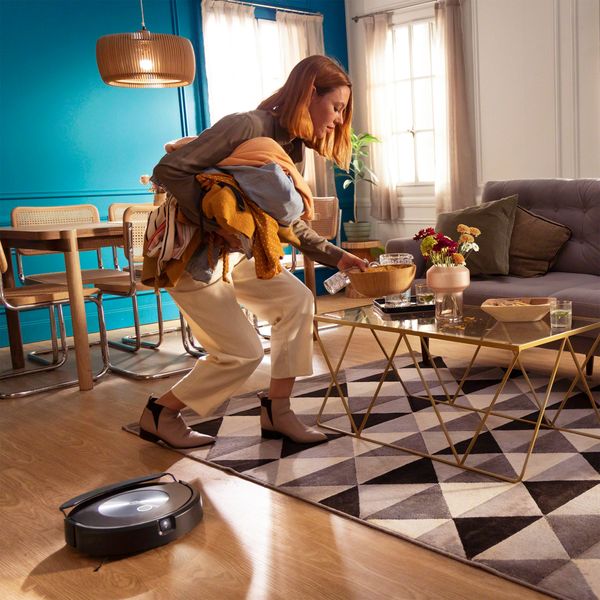 iRobot Roomba Combo j7+ 風靡精品家電市場，母親節優惠5.8折起