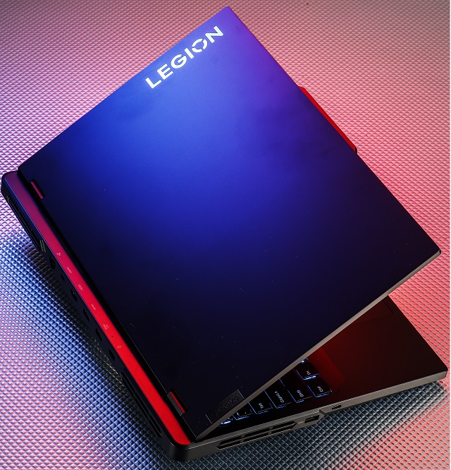 Lenovo Legion 5i Pro 第八代開箱評測：16 吋、240Hz 更新率的階電競電、售價 52,200 元起