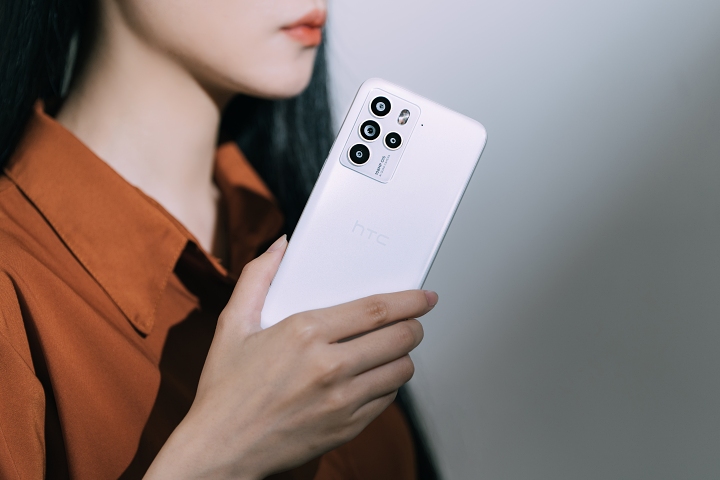 HTC U23 Pro 突發表！首款億級畫素手機、售價 16,990 元起