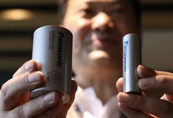特斯拉宣佈 4680 電池產量破 2000 萬，約16週可產出千萬顆電池、但離馬斯克承諾的需求還差很遠