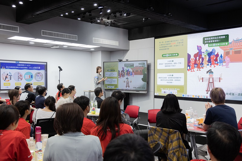 臺灣吧趣味互動教材「小黑啤的臺灣View」，讓老師運用情境故事以及高互動工具活化課堂每一單元。