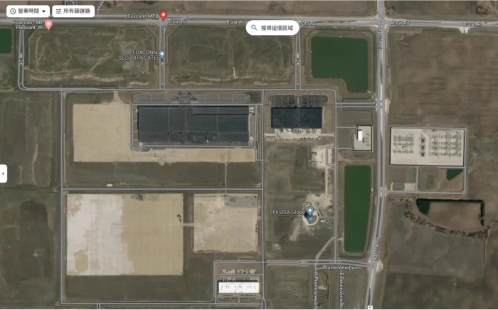 從Google地圖查看的話，除了名為Fii USA Globe的球體建築外，只有周零星的幾座廠房，其餘土地仍是空空如也