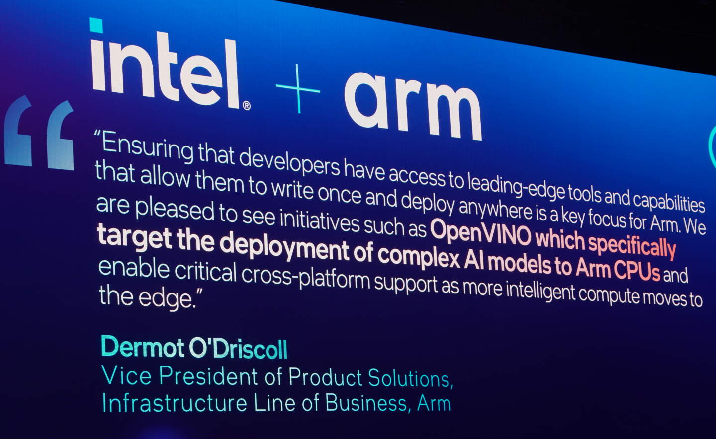 Intel也宣佈OpenVINO開發套件將Arm架構處理器納入支援，推廣 AI邊緣運算的應用。