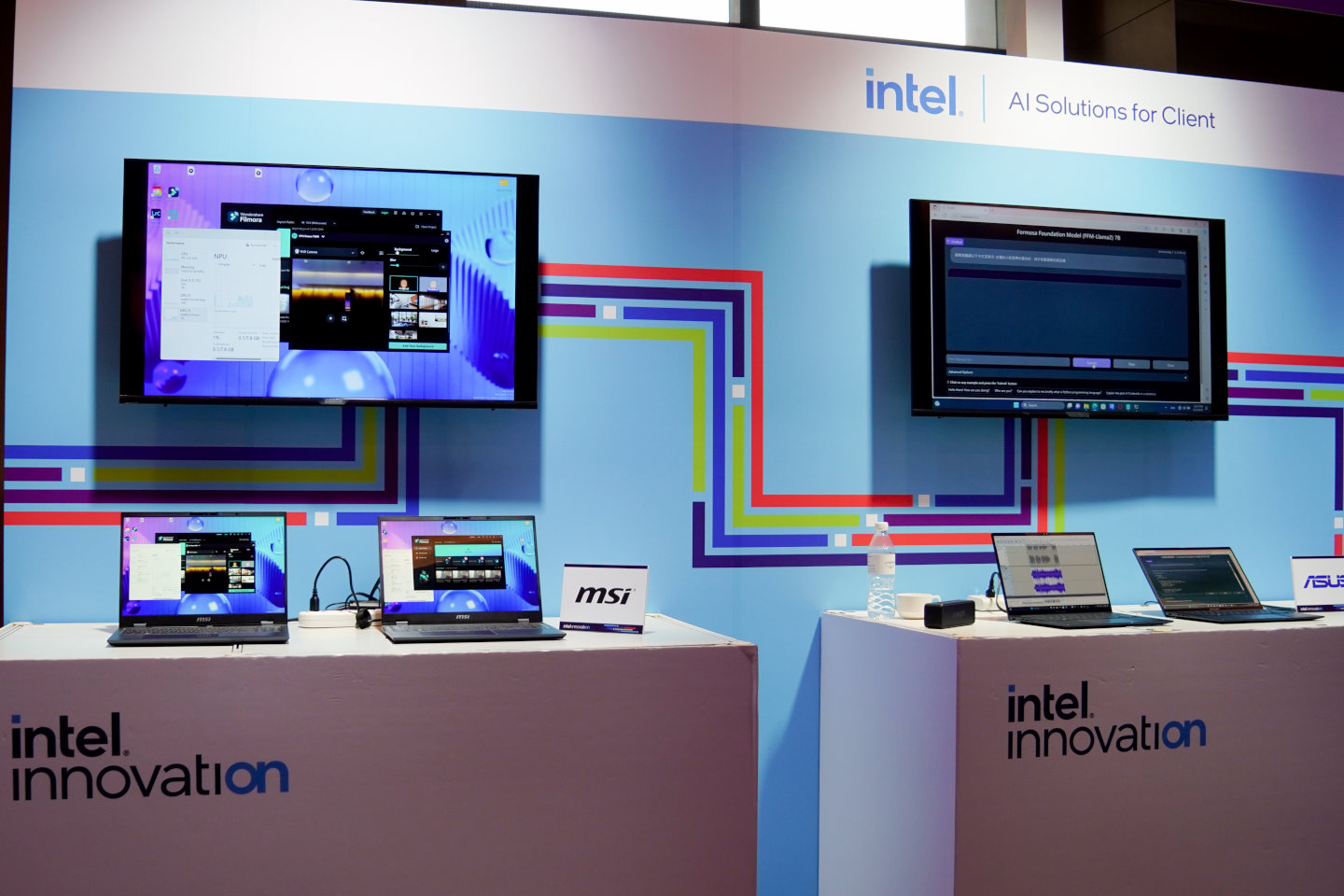 Intel也在活動以動態型式展示AIPC的執行狀況。