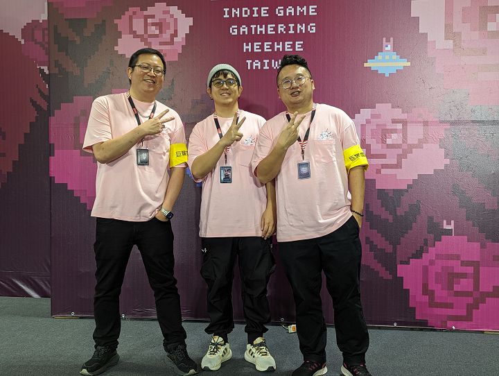 G-EIGHT 遊戲展的共同創辦人李勇霆、6tan 及湯瑪士。