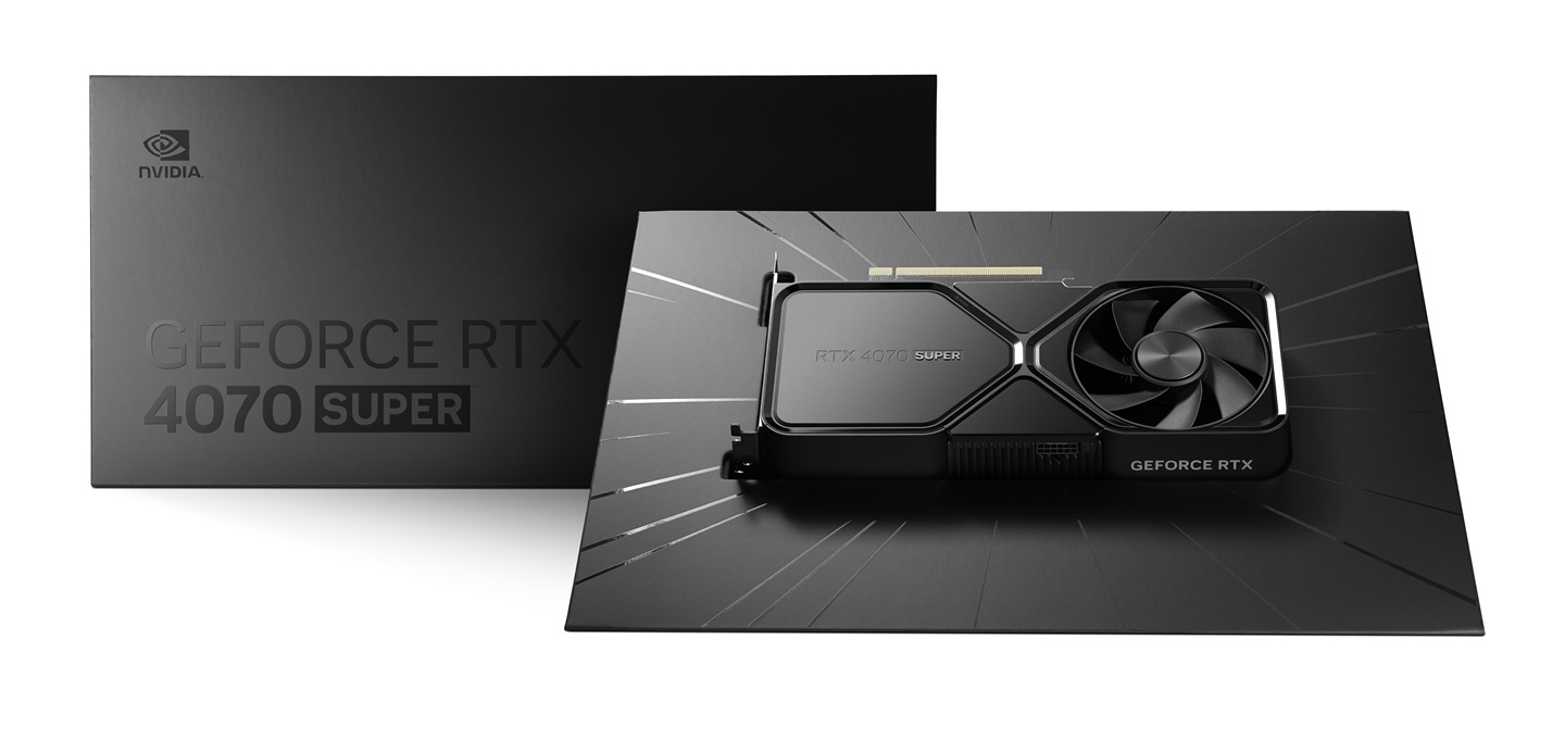 GeForce RTX 4080 Super / 4070 Super Founders Edition將散熱器由灰色改為黑色。