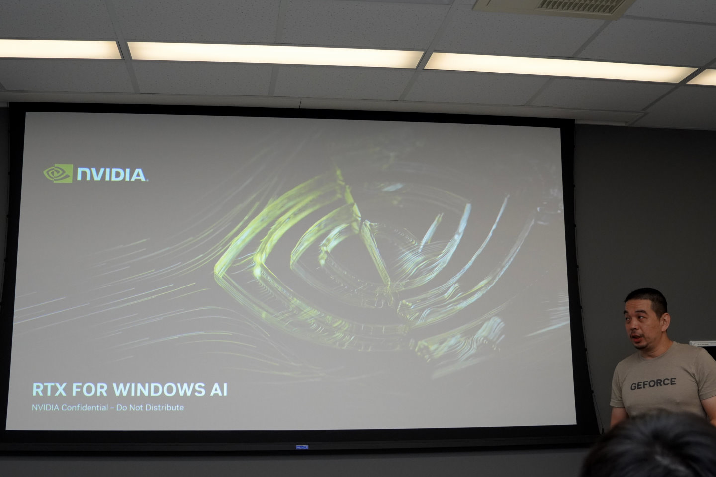 NVIDIA在說明會整理許多自家在Windows作業系統上提供的AI應用程式與功能，由NVIDIA技術行銷經理蘇家興進行介紹。