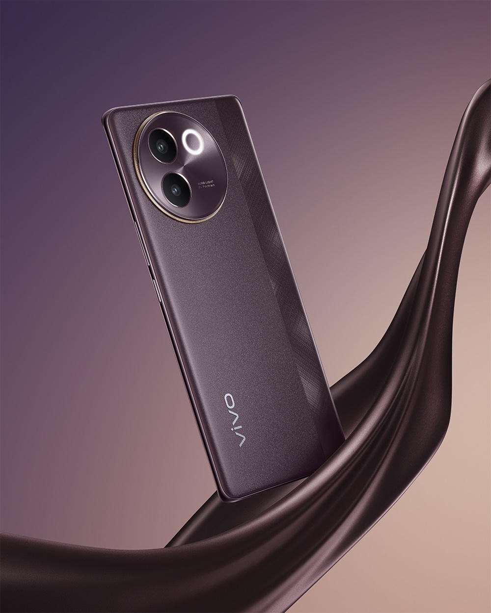 vivo V30e 新發表，挑戰同價位最強人像攝影手機、全台首發高通 S6G1 處理器