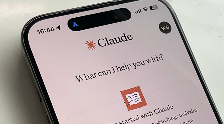 最強模型Claude 3推出了 iOS APP，在你的iPhone上免費玩